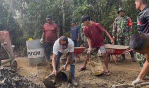 TNI dan Rakyat Menyatu, Jalan Linggang Amer Dibangun dengan Semangat Gotong Royong