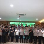 Polres Jakbar Santuni Anak Yatim dan Berbagi Takjil di Momentum Bukber Bersama Awak Media