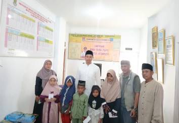 Sebanyak 130 Anak Yatim Piatu Dapat Santunan Dari Kades Jatimulya Poniman