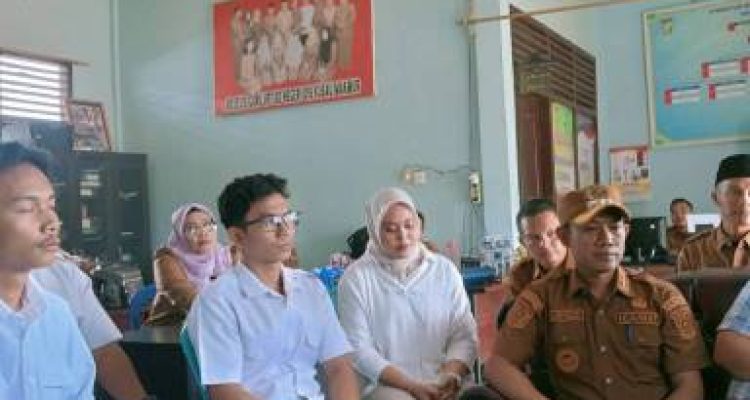 Skandal Nasi Berbelatung Viral Jadi Isu Nasional, Pengelola SPPG Akhirnya Minta Maaf di SDN 016 Kusau Makmur