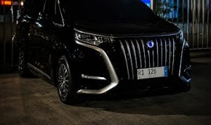 1006193545 Mobil Berpelat “R1 126” milik Owner THM One Two Six Menjadi Sorotan Saat Memenuhi Panggilan Klarifikasi Satpol PP Kabupaten Tangerang