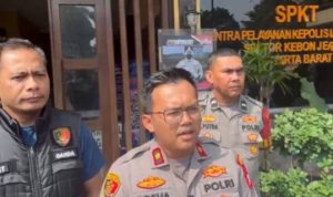 IMG-20260522-WA0014_1779467558885 Jambret Kalung Emas 4 Gram, Dua Pelaku Berhasil Diringkus Polsek Kebon Jeruk