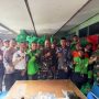 Danramil Mayor Inf Zein NR.Gelar Baksos Dan Komsos Bersama Komunitas Ojol Dan Tukang Ojek Binaan Koramil 01/Teluknaga