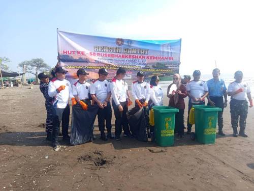 Peringati HUT ke-58, Pusrehabkeshan Kemenhan RI Gelar Baksos di Pesisir Tangerang Utara
