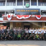 Sinergi Tiga Pilar, Peringati Hari Bhayangkara Ke-80, Danramil dan Wakil Camat Kalideres Beri Kejutan di Polsek