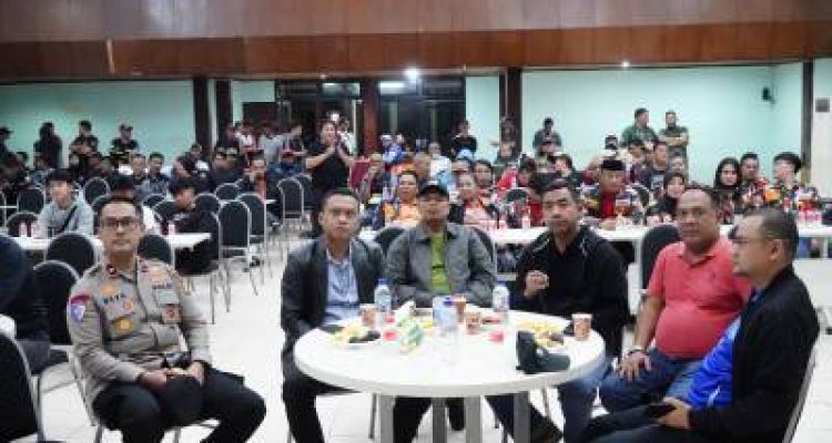 Nobar Final Piala Dunia 2026 Satukan Kebersamaan, Polri dan Masyarakat Perkuat Silaturahmi di Jakarta Barat