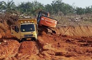 IMG-20260808-WA0040_1786169386256_1786169406579 Dugaan Galian C Bodong Bermodus Perataan Lokasi Mencuat, Krimsus Polda Riau Akan Tinjauan Lokasi