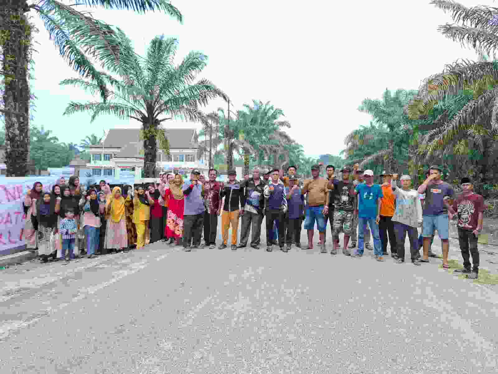 Masyarakat Eks Peladangan dan FM Dusun 02 Desa Senama Nenek Pasang Kain Kafan : Signal Kematian Keadilan dan Penolakan Proses Izin HGU PTPN IV Regional III
